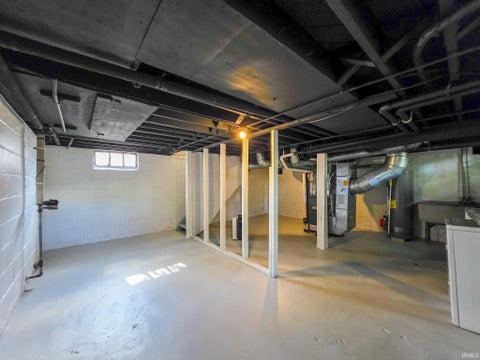Tiny photo for 1514 Woodward Avenue, Elkhart, IN 46514 (MLS # 202644918)