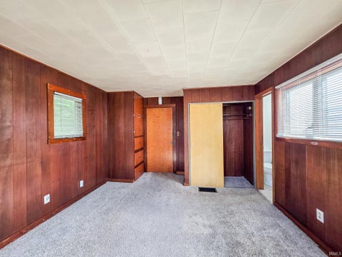 Tiny photo for 1514 Woodward Avenue, Elkhart, IN 46514 (MLS # 202644918)