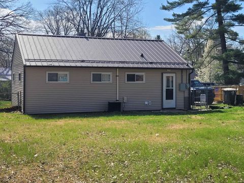 Tiny photo for 1718 Babcock Drive, Fort Wayne, IN 46819 (MLS # 202612035)