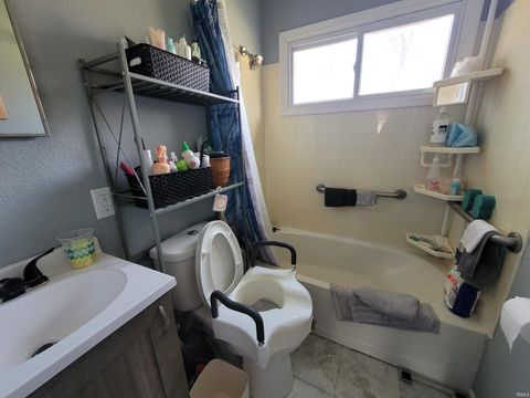 Tiny photo for 1718 Babcock Drive, Fort Wayne, IN 46819 (MLS # 202612035)