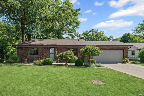Tiny photo for 717 Foxwood Drive, Lafayette, IN 47905 (MLS # 202540182)
