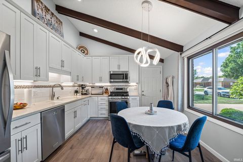Tiny photo for 717 Foxwood Drive, Lafayette, IN 47905 (MLS # 202540182)