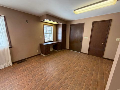 Tiny photo for 10222 E 775 N, Denver, IN 46926 (MLS # 202604054)
