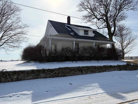 Tiny photo for 10222 E 775 N, Denver, IN 46926 (MLS # 202604054)