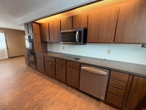 Tiny photo for 10222 E 775 N, Denver, IN 46926 (MLS # 202604054)