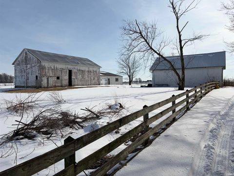 Tiny photo for 10222 E 775 N, Denver, IN 46926 (MLS # 202604054)