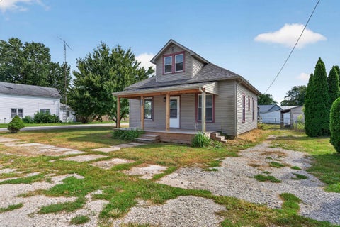 Photo of 302 W North Street, Royal Center, IN 46978 (MLS # 202637757)