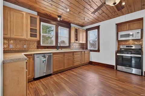 Tiny photo for 302 W North Street, Royal Center, IN 46978 (MLS # 202637757)