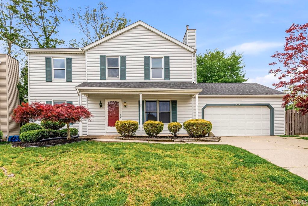 Photo of 4205 Foxfire Drive, South Bend, IN 46628 (MLS # 202619318)