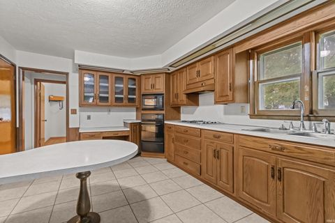 Tiny photo for 204 E Blaine Street, Greentown, IN 46936 (MLS # 202540690)