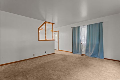 Tiny photo for 204 E Blaine Street, Greentown, IN 46936 (MLS # 202540690)