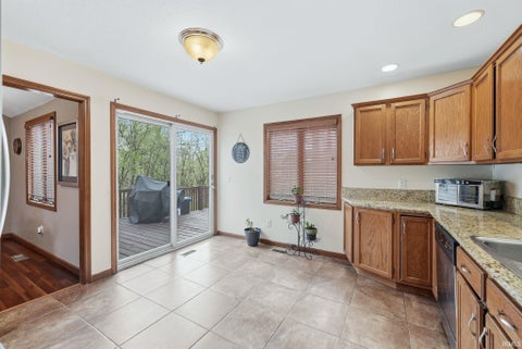 Tiny photo for 5323 Finch Lane, Fort Wayne, IN 46818 (MLS # 202613456)