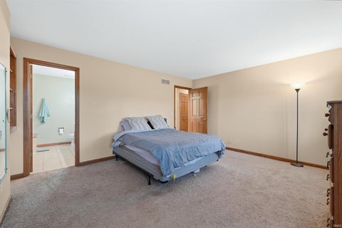 Tiny photo for 5323 Finch Lane, Fort Wayne, IN 46818 (MLS # 202613456)