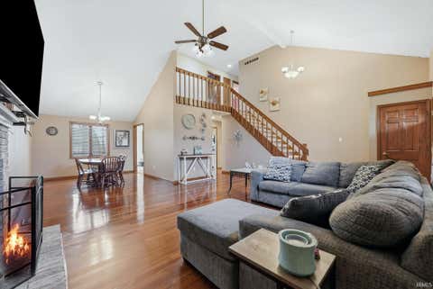 Tiny photo for 5323 Finch Lane, Fort Wayne, IN 46818 (MLS # 202613456)