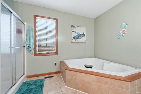 Tiny photo for 5323 Finch Lane, Fort Wayne, IN 46818 (MLS # 202613456)