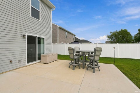 Tiny photo for 10208 Tirian Place, Fort Wayne, IN 46835 (MLS # 202641065)