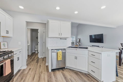 Tiny photo for 10208 Tirian Place, Fort Wayne, IN 46835 (MLS # 202641065)