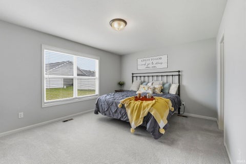 Tiny photo for 10208 Tirian Place, Fort Wayne, IN 46835 (MLS # 202641065)