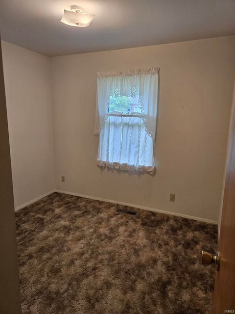 Tiny photo for 1110 Sunset Drive, Logansport, IN 46947 (MLS # 202615590)