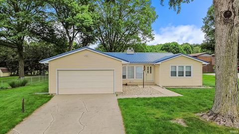 Tiny photo for 406 Princeton Lane, Logansport, IN 46947 (MLS # 202619877)