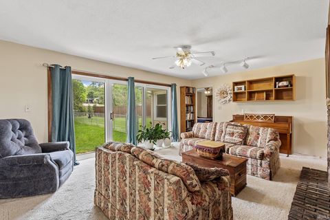 Tiny photo for 406 Princeton Lane, Logansport, IN 46947 (MLS # 202619877)