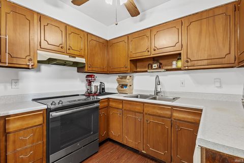 Tiny photo for 406 Princeton Lane, Logansport, IN 46947 (MLS # 202619877)