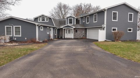 Tiny photo for 2109 Ball Court, Rochester, IN 46975 (MLS # 202610069)