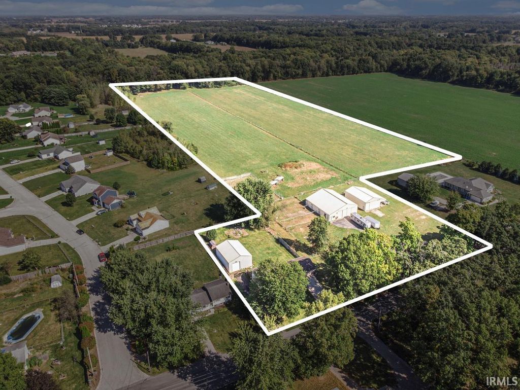 Photo of 29749 County Road 4, Elkhart, IN 46514 (MLS # 202539579)