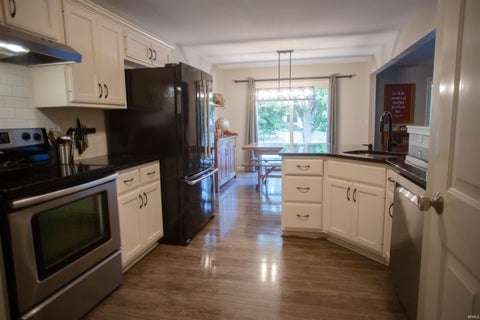 Tiny photo for 2097 Laurelwood Drive, Warsaw, IN 46580 (MLS # 202637903)