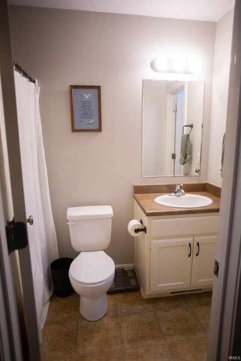 Tiny photo for 2097 Laurelwood Drive, Warsaw, IN 46580 (MLS # 202637903)
