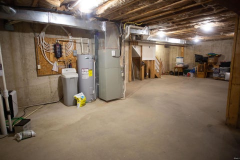 Tiny photo for 2097 Laurelwood Drive, Warsaw, IN 46580 (MLS # 202637903)