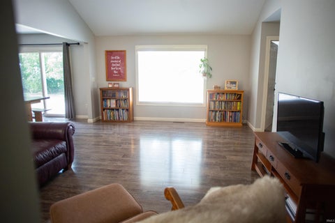 Tiny photo for 2097 Laurelwood Drive, Warsaw, IN 46580 (MLS # 202637903)