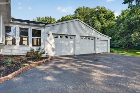 Tiny photo for 4539 W 180 S. Road, Russiaville, IN 46979 (MLS # 202634659)