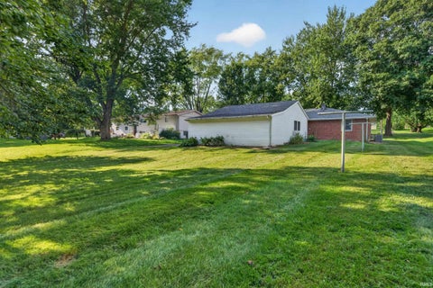 Tiny photo for 4539 W 180 S. Road, Russiaville, IN 46979 (MLS # 202634659)