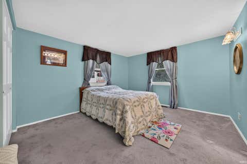Tiny photo for 4539 W 180 S. Road, Russiaville, IN 46979 (MLS # 202634659)