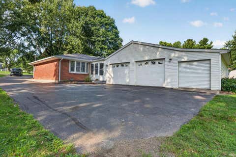 Tiny photo for 4539 W 180 S. Road, Russiaville, IN 46979 (MLS # 202634659)