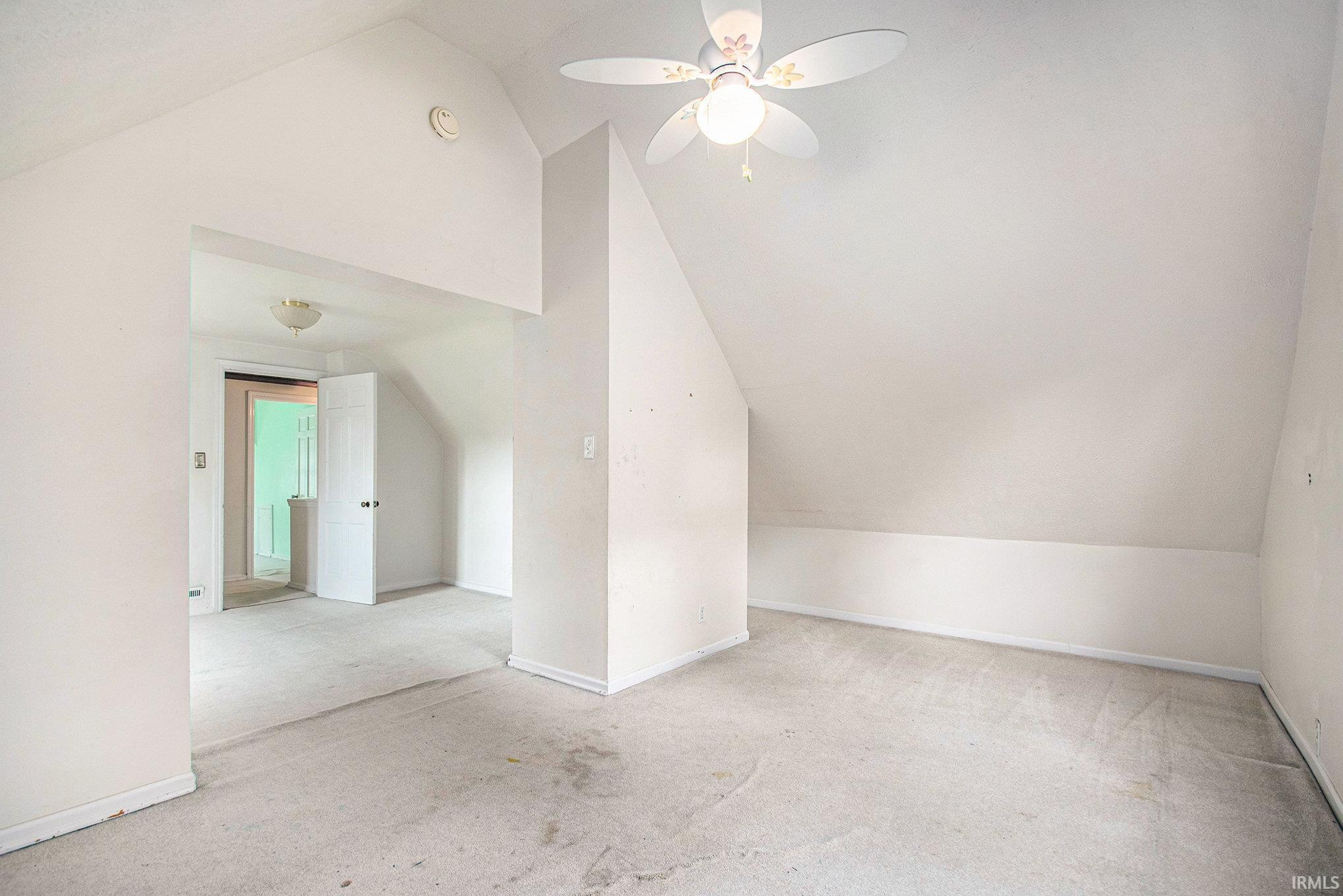 South Bend, Indiana 46615, United States, 3 Bedrooms Bedrooms, ,2 BathroomsBathrooms,Residential,Pending,195754