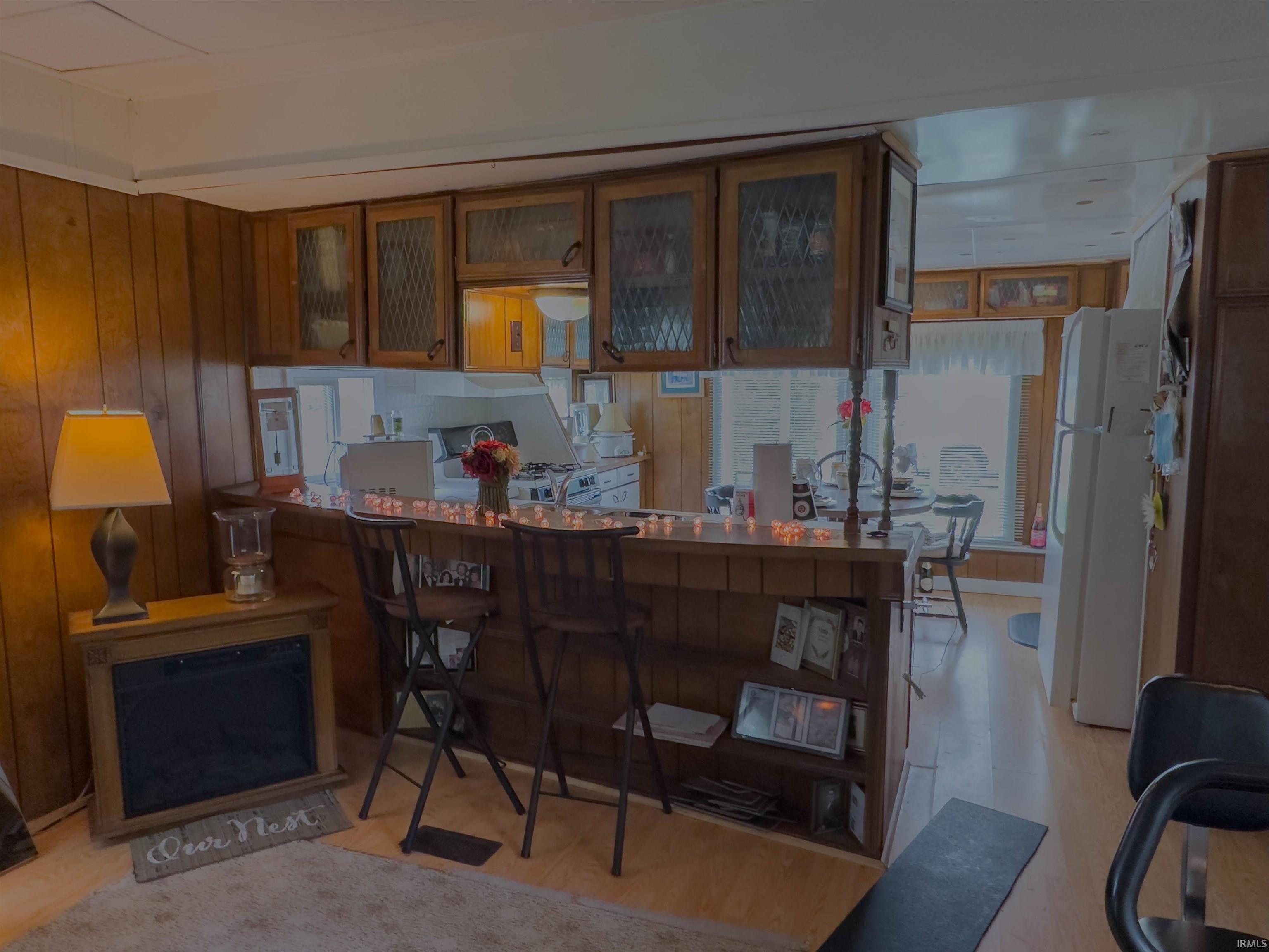 Reynolds, Indiana 47980, United States, 2 Bedrooms Bedrooms, ,1 BathroomBathrooms,Residential,Pending,144502