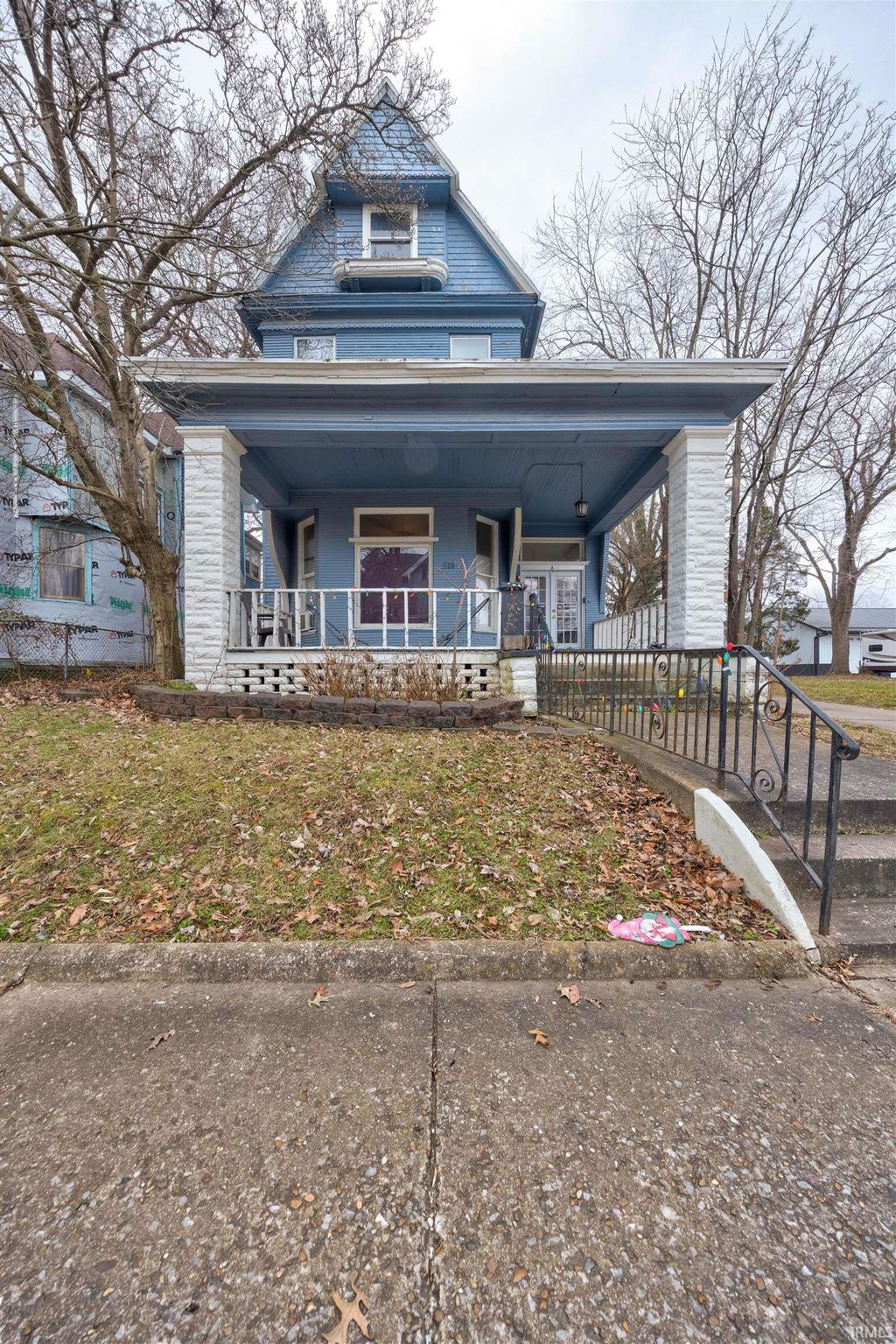 Photo of 515 Washington Avenue, Evansville, IN 47713 (MLS # 202608974)