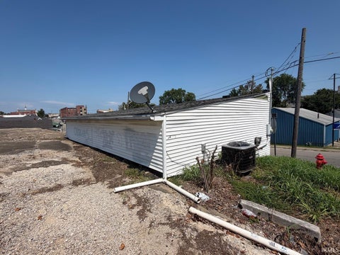 Tiny photo for 1731 K Street, Bedford, IN 47421 (MLS # 202638828)