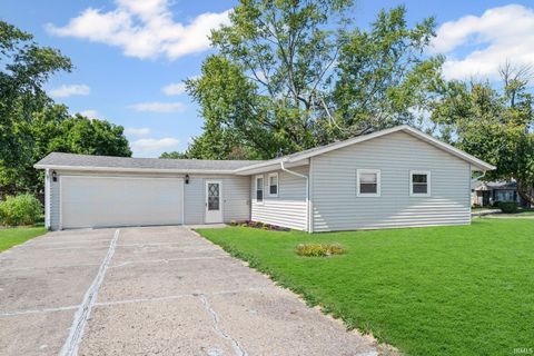 Tiny photo for 2201 Meadow Drive, Lafayette, IN 47909 (MLS # 202538182)