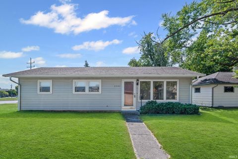 Tiny photo for 2201 Meadow Drive, Lafayette, IN 47909 (MLS # 202538182)
