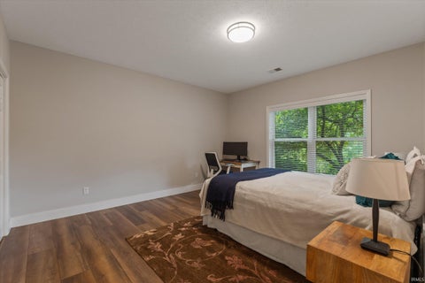 Tiny photo for 51215 Enchanted Oak Court, South Bend, IN 46628 (MLS # 202639757)