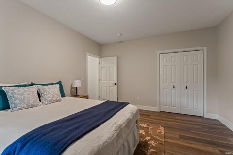 Tiny photo for 51215 Enchanted Oak Court, South Bend, IN 46628 (MLS # 202639757)