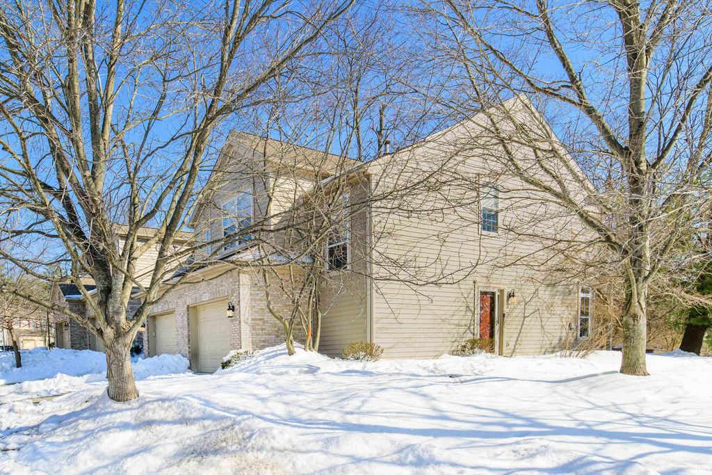 Photo of 2107 S Bayberry Drive, Bloomington, IN 47401 (MLS # 202604819)