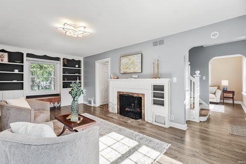 Tiny photo for 517 N Illinois Street, Monticello, IN 47960 (MLS # 202627771)