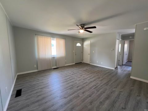 Tiny photo for 806 Maumee Drive, Kokomo, IN 46902 (MLS # 202538524)