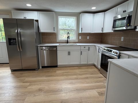 Tiny photo for 7649 E 850 S, Amboy, IN 46911 (MLS # 202542303)