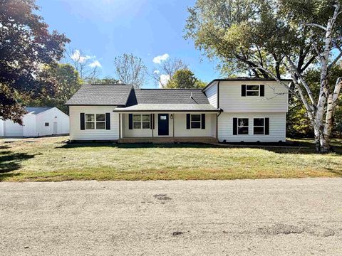 Photo of 7649 E 850 S, Amboy, IN 46911 (MLS # 202542303)
