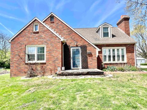 111 S Gibson Street, Oakland City, IN 47660 - MLS#: 202513337